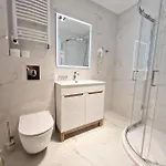 Hotel apartamentowy Cristal 3*