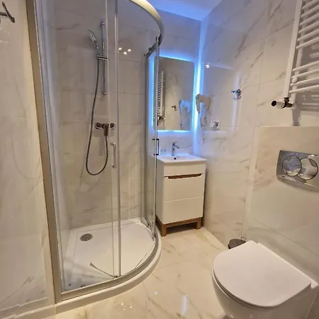 Apartmanhotel Cristal 4*