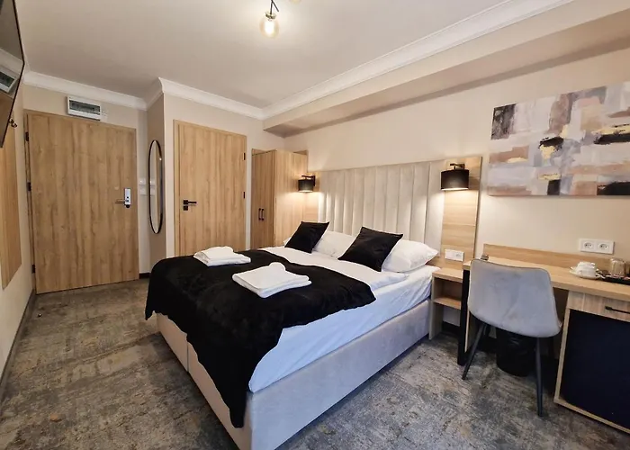 Cristal Aparthotel 4*